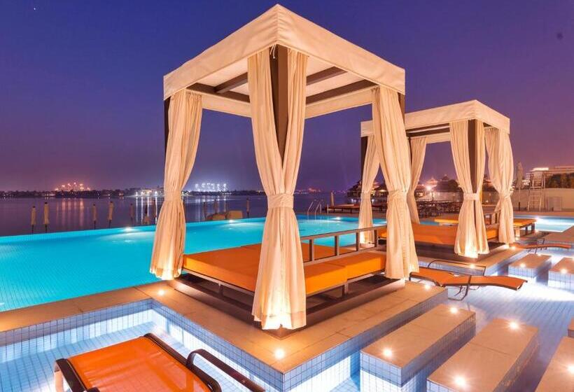 Royal Central Hotel And Resort The Palm