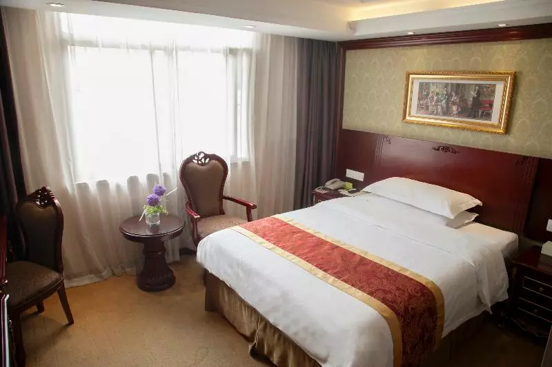 ホテル Vienna 3 Best Shenzhenguanlan Tangren Street