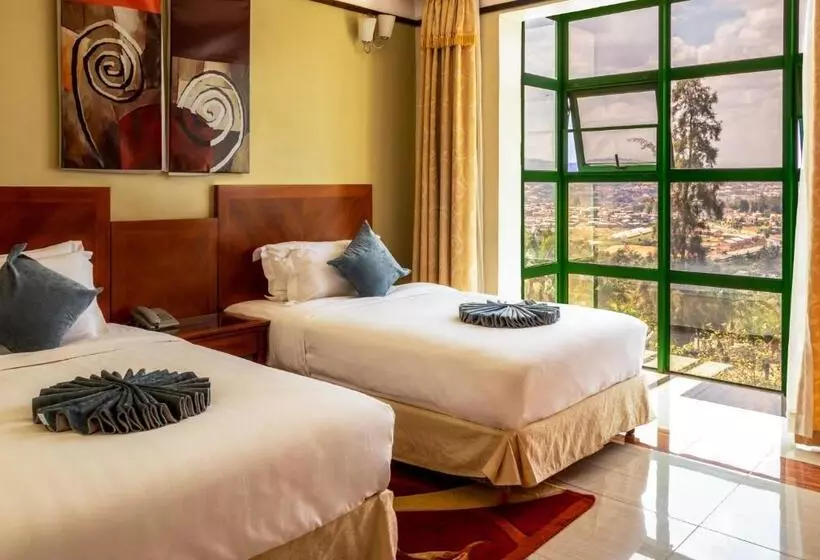 Highlands Suites