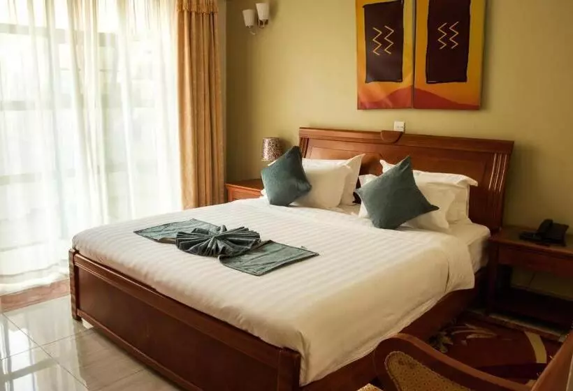 Highlands Suites