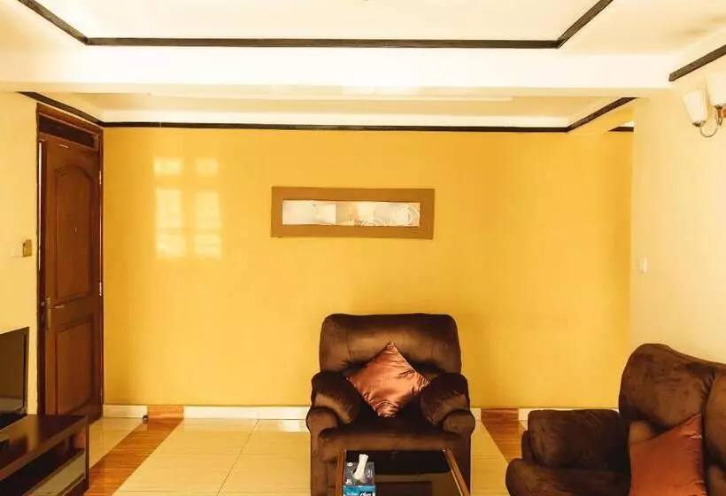 Highlands Suites