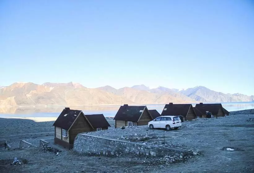 ホテル Alpine Huts