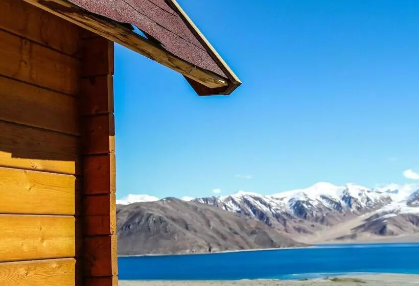 ホテル Alpine Huts