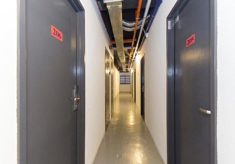 Hotel Aman   Nilai/klia