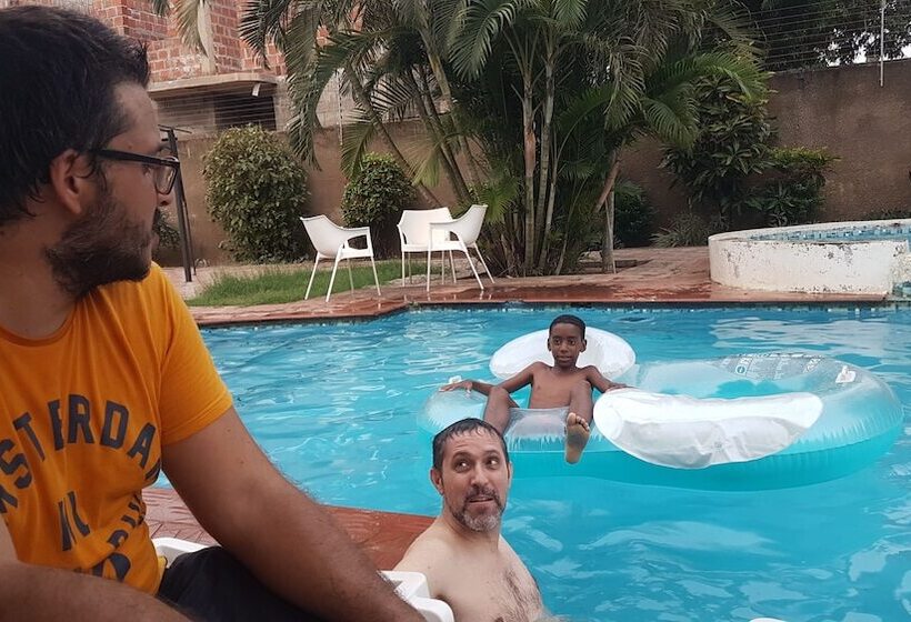 酒店 Gardens Lodge