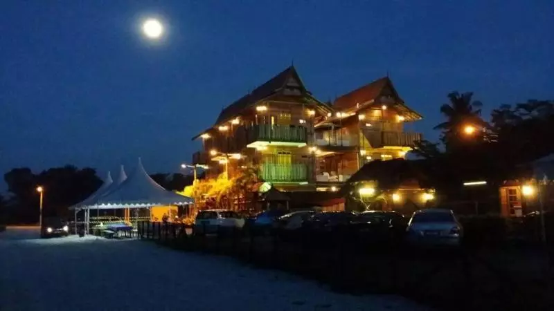 Hotelli Kampong Pinang Sebatang