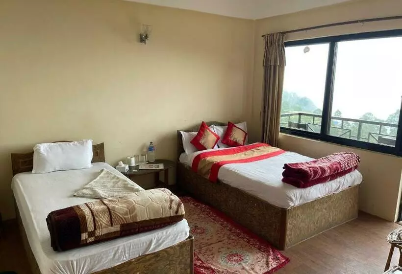 هتل Nagarkot Holiday Inn