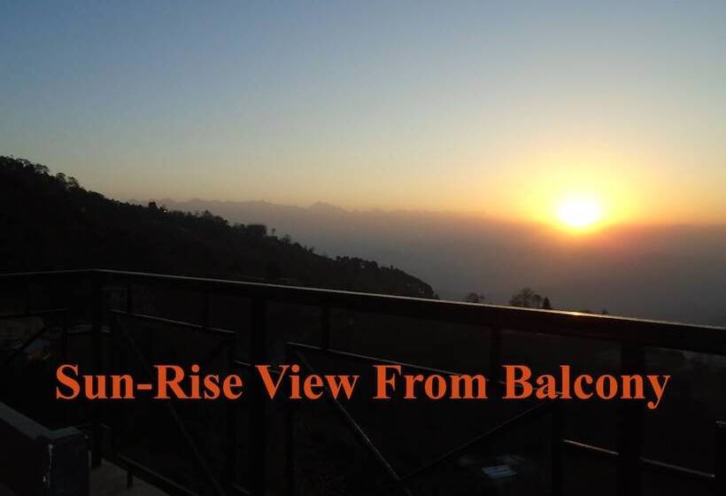 هتل Nagarkot Holiday Inn