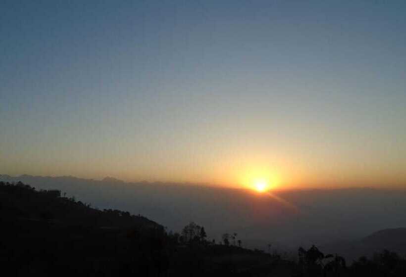 هتل Nagarkot Holiday Inn