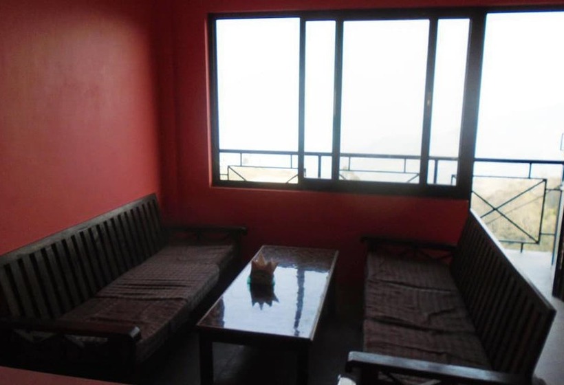 هتل Nagarkot Holiday Inn