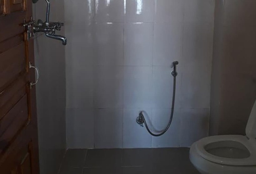 هتل Nagarkot Holiday Inn