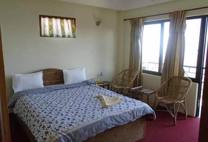 هتل Nagarkot Holiday Inn