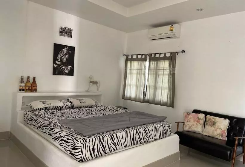 Hotelli Paramer Resort Suanphung