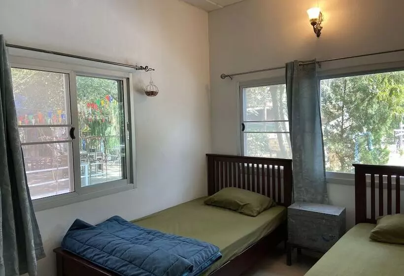 Hotelli Paramer Resort Suanphung