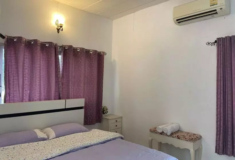 Hotelli Paramer Resort Suanphung