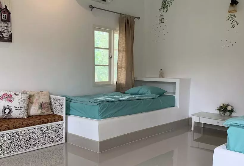 Hotelli Paramer Resort Suanphung