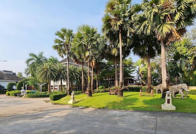 هتل Phu Pha Phung Resort