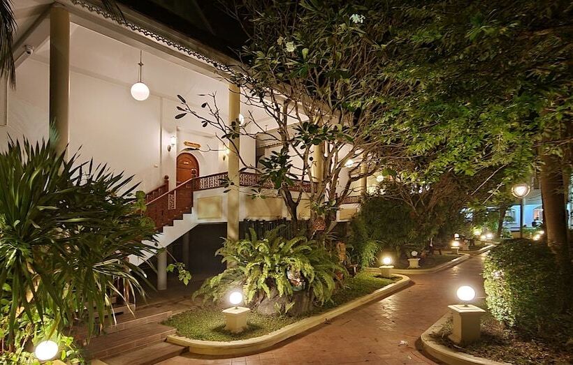 هتل Phu Pha Phung Resort