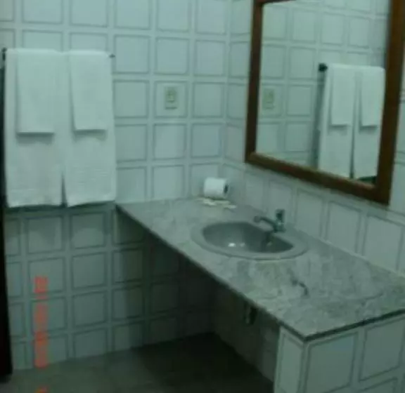 Hotelli Pousada Dos Cajueiros