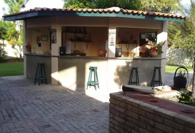 Hotelli Pousada Dos Cajueiros