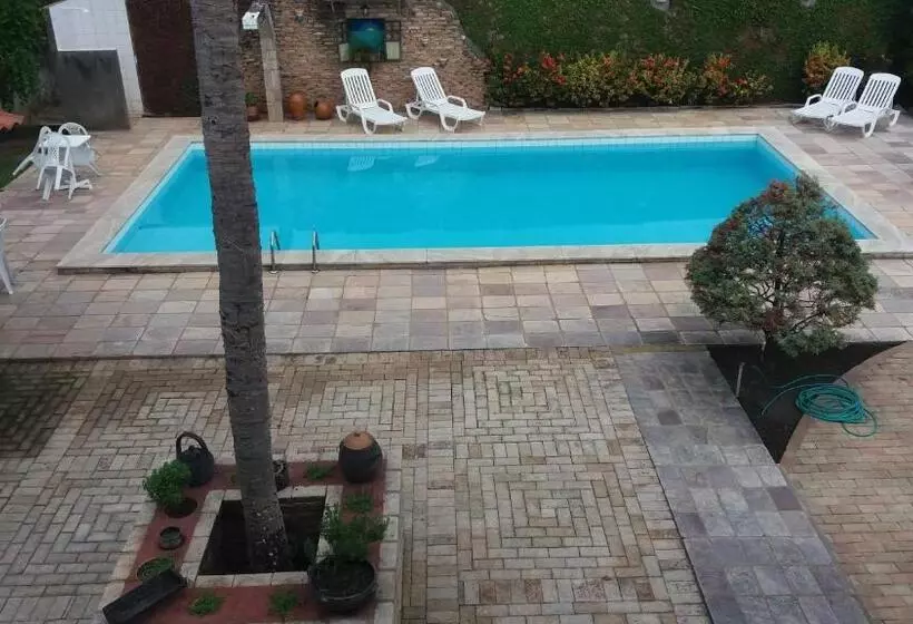 Hotelli Pousada Dos Cajueiros