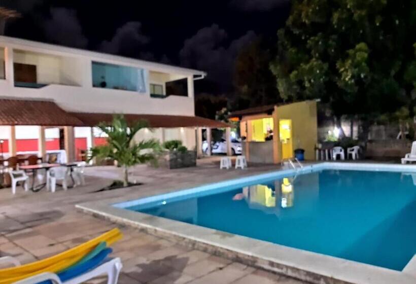 فندق Pousada Dos Cajueiros