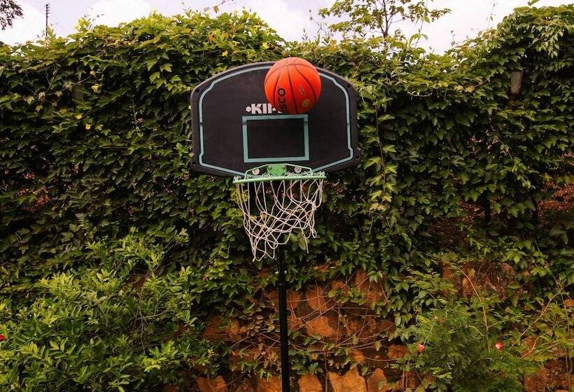 בית מלון כפרי Shaantam Resorts & Spa