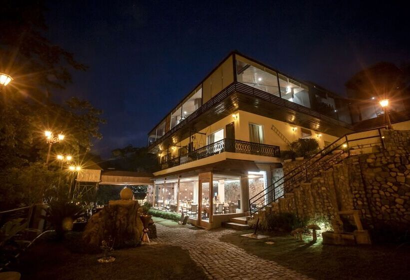 בית מלון כפרי Shaantam Resorts & Spa