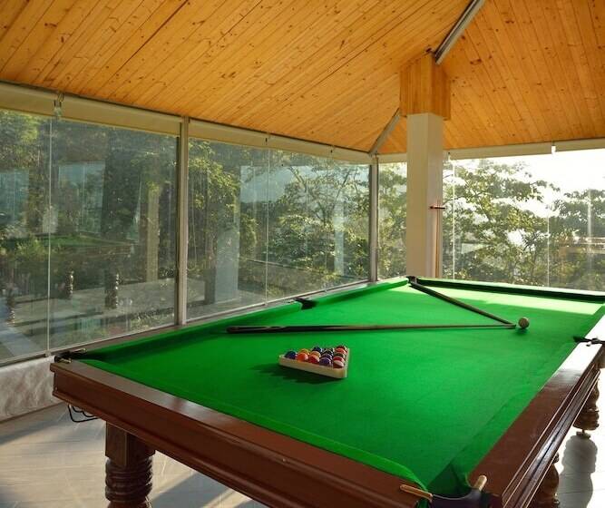 בית מלון כפרי Shaantam Resorts & Spa