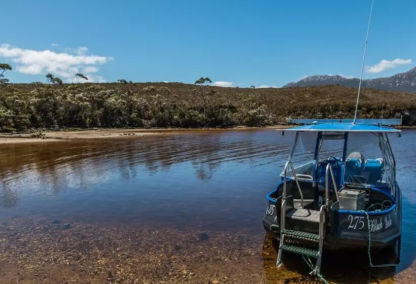Hotelli Southwest Wilderness Camp   Tasmania