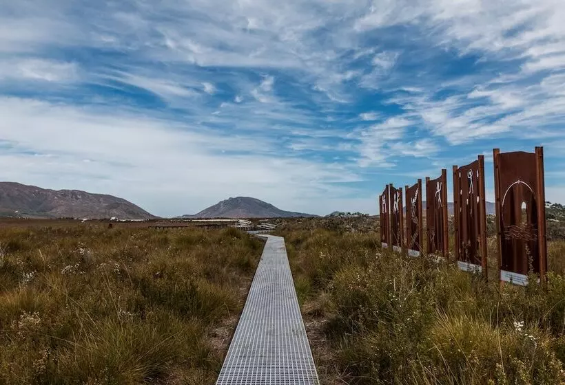 Hotelli Southwest Wilderness Camp   Tasmania