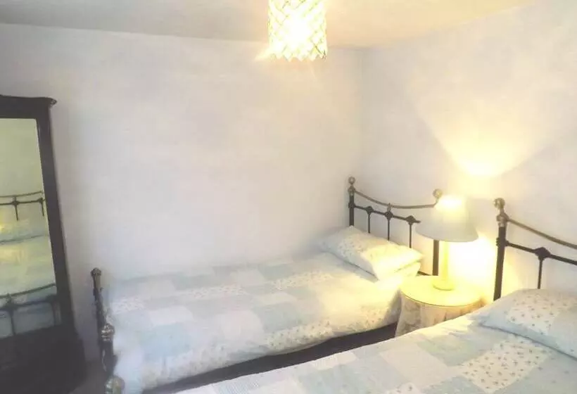 Kingsmills Cottages Moneymore