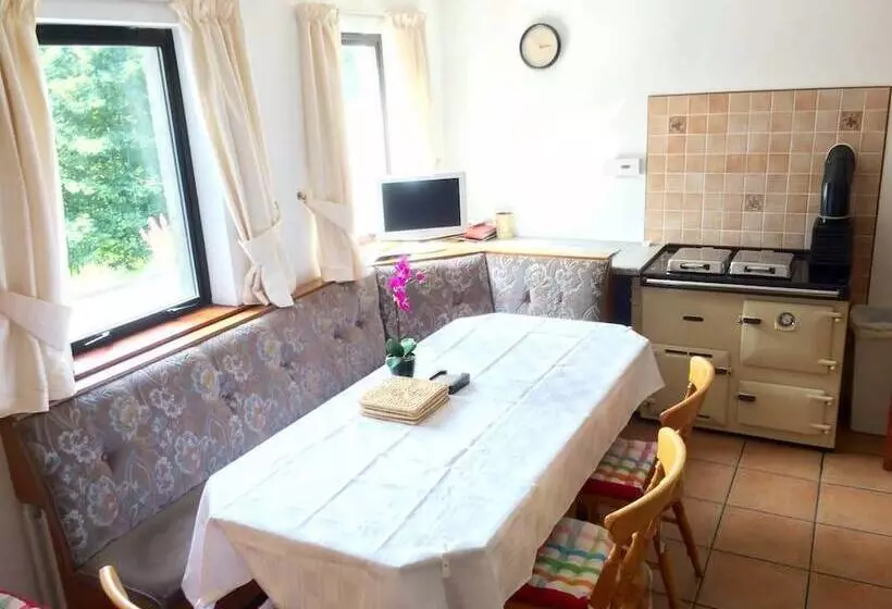 Kingsmills Cottages Moneymore