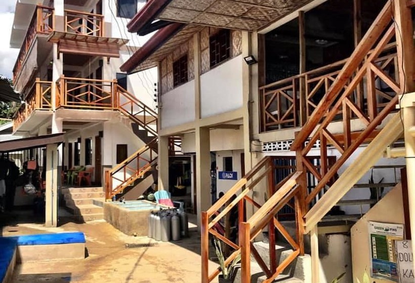 Neptune Diving Resort Moalboal