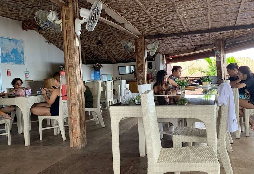 Neptune Diving Resort Moalboal