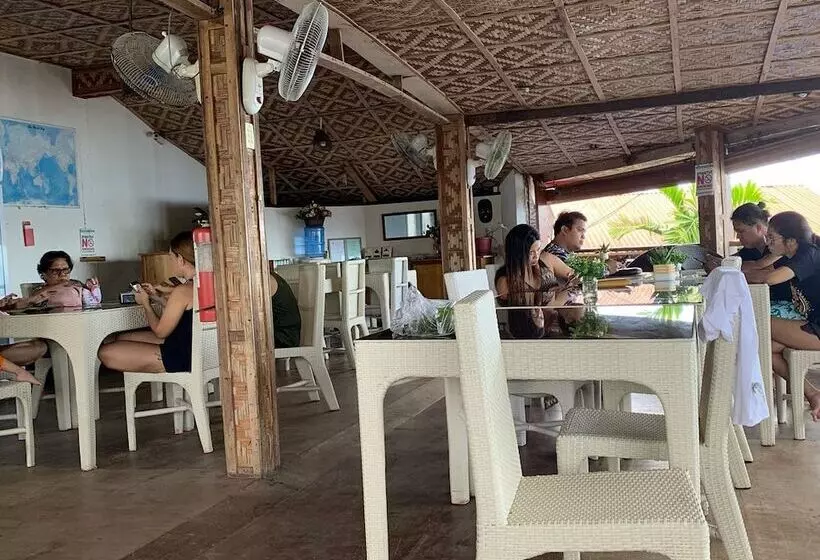 Neptune Diving Resort Moalboal