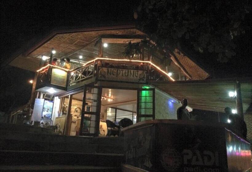 Neptune Diving Resort Moalboal