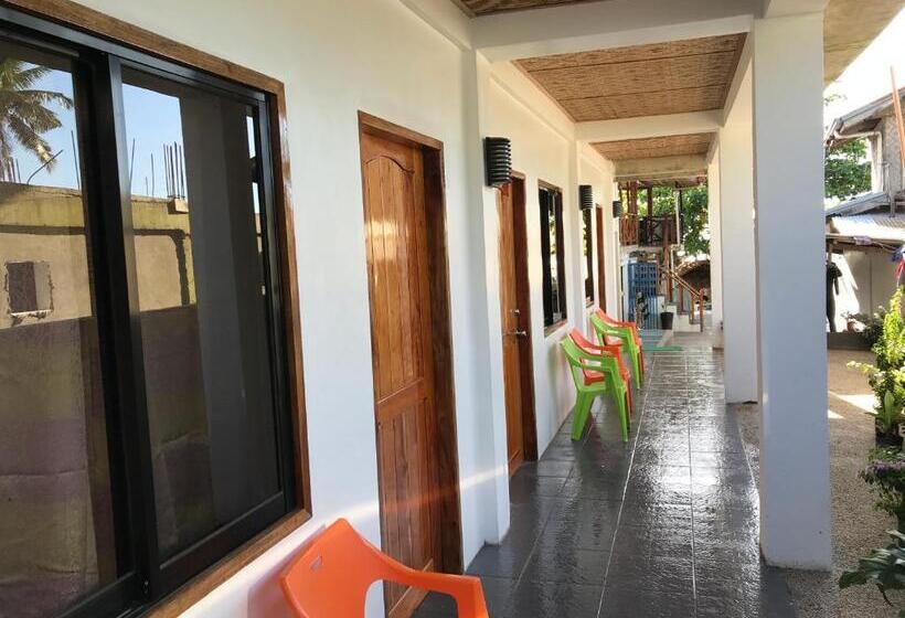 Neptune Diving Resort Moalboal