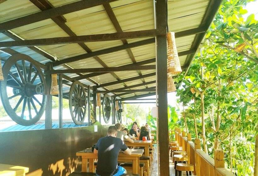 پانسیون Dream House Guest House & Restaurant