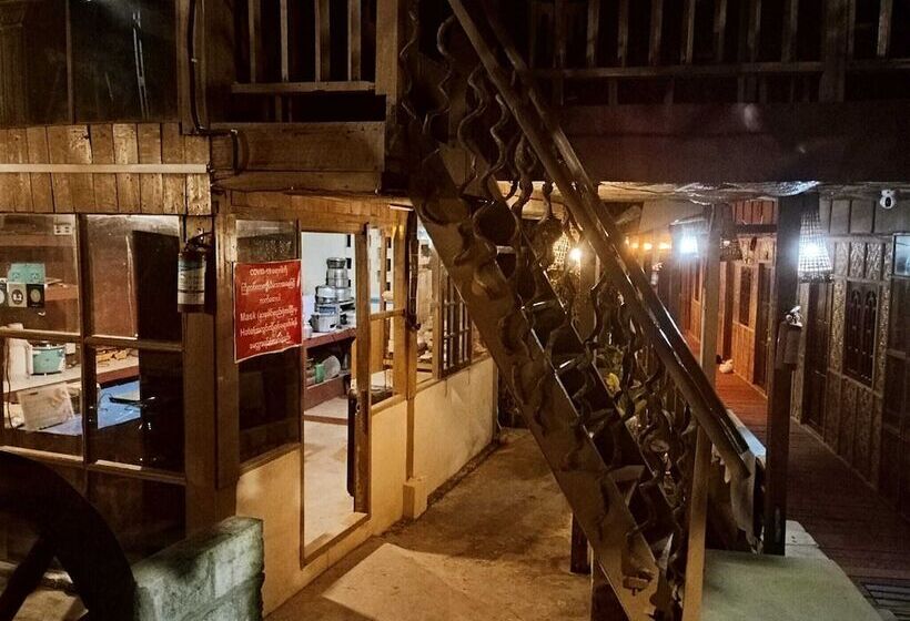 پانسیون Dream House Guest House & Restaurant