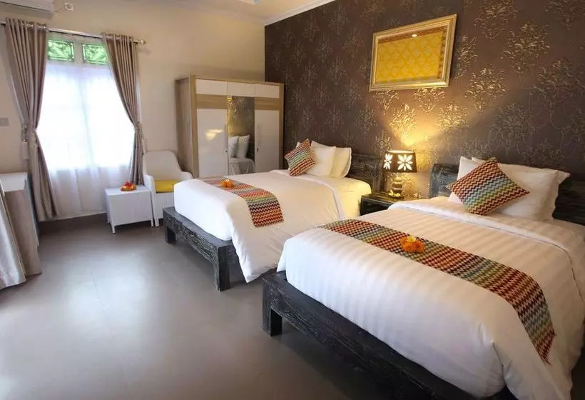 ペンション Griya Valud