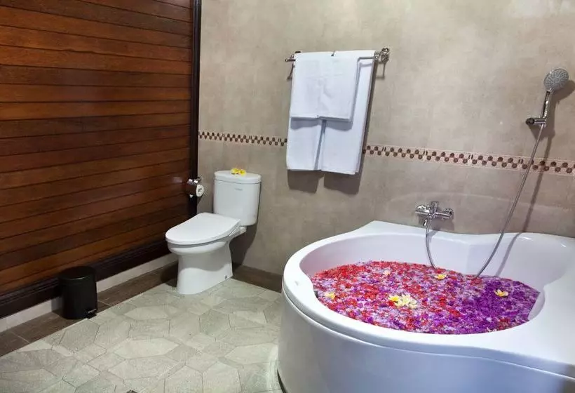 ペンション Griya Valud