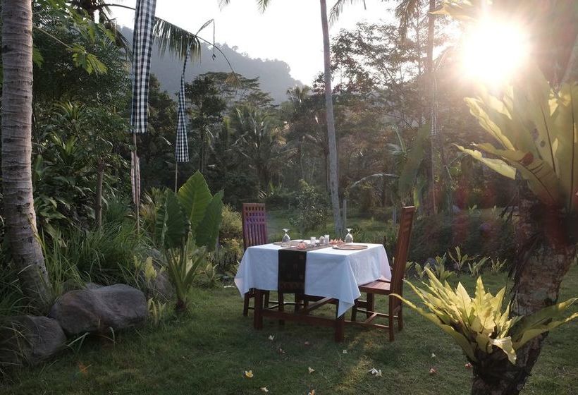 ペンション Griya Valud