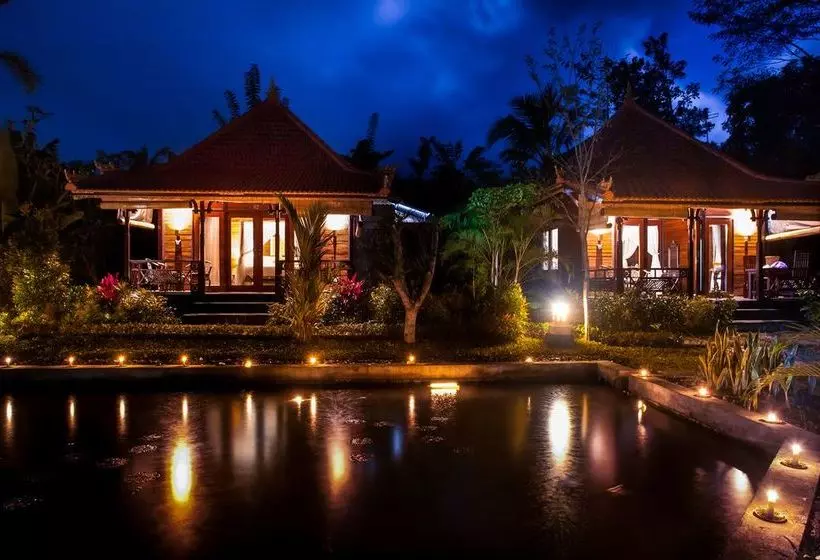 ペンション Griya Valud