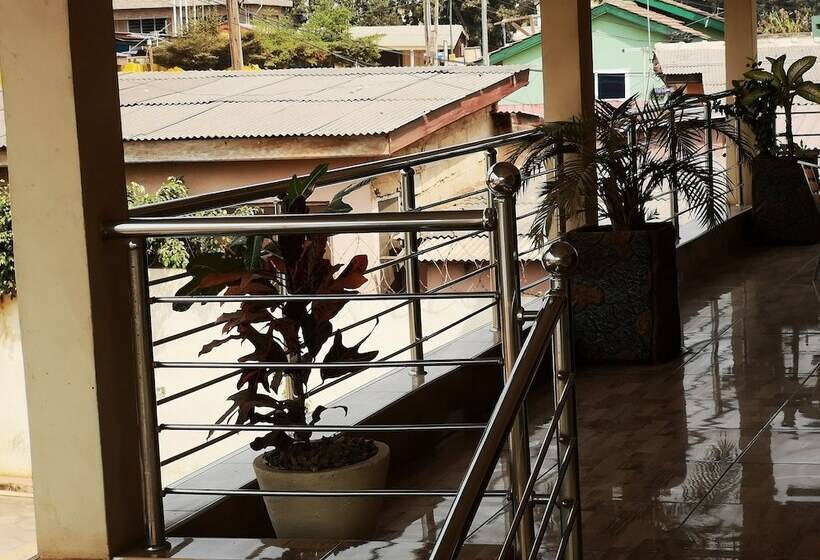 펜션 The Golden Apple Guest House