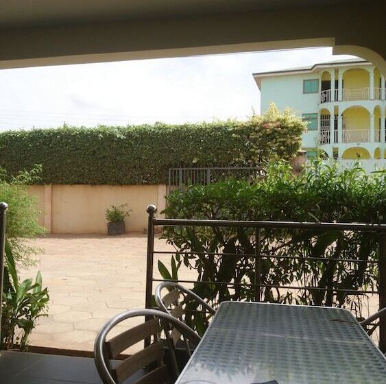 펜션 The Golden Apple Guest House