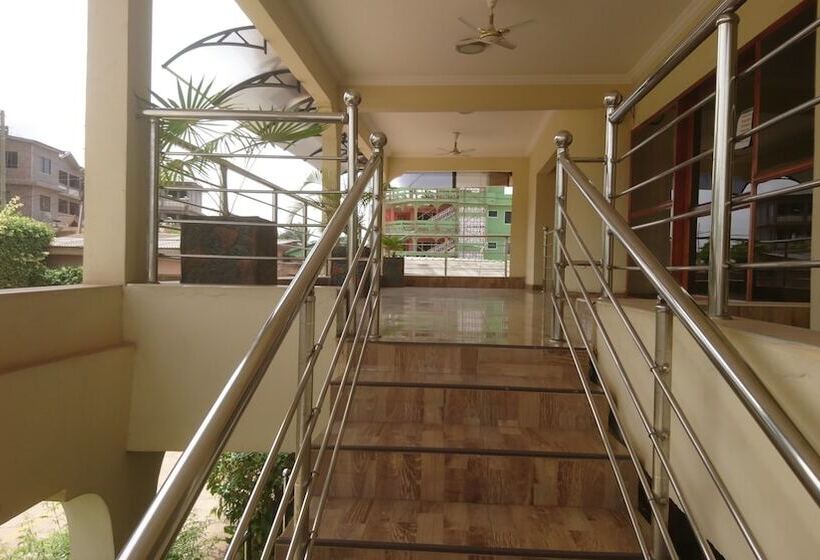 Pansiyon The Golden Apple Guest House