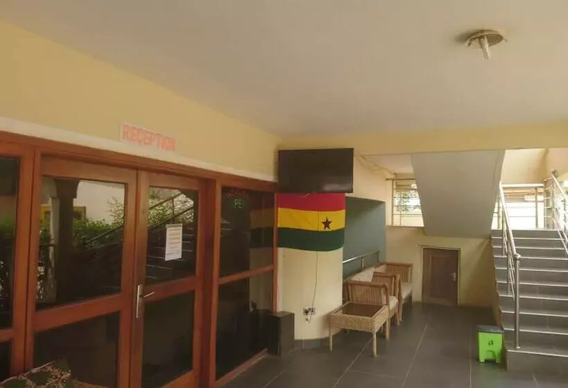 ペンション The Golden Apple Guest House