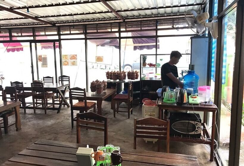 Soutchai Pakse Backpacker Hostel