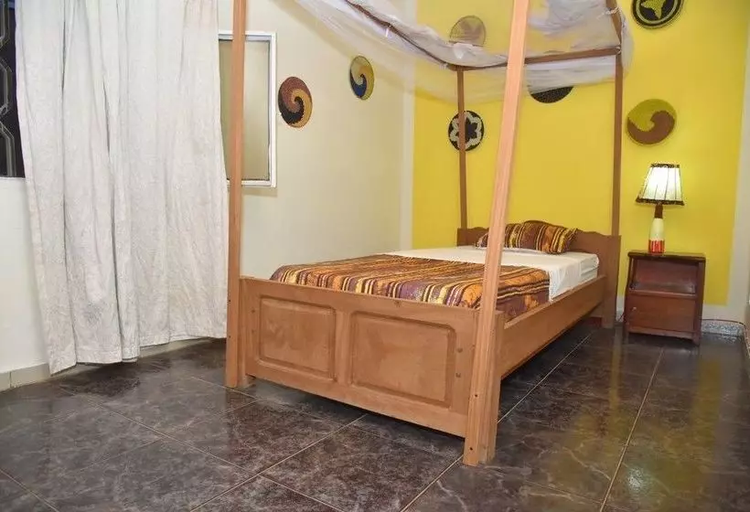 تختخواب و صبحانه Tea House Kigali